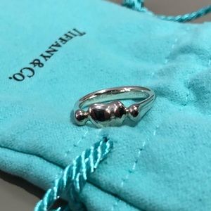 Tiffany & Co Elsa Peretti bean ring, size 5